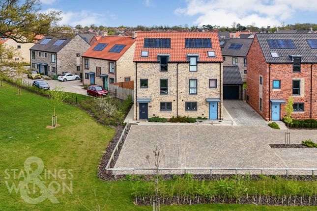 Holme Avenue, Cringleford, Norwich 3 bed semi