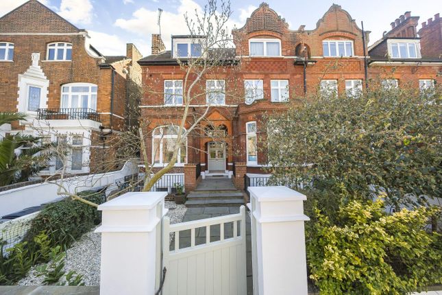 Broadhurst Gardens, South Hampstead... 3 bed flat for sale