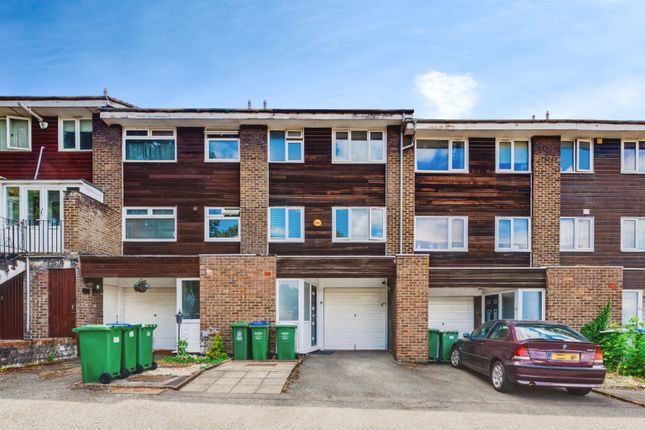 4 bedroom terraced house for sale