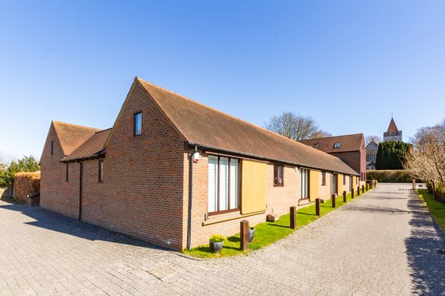 2 bed mews