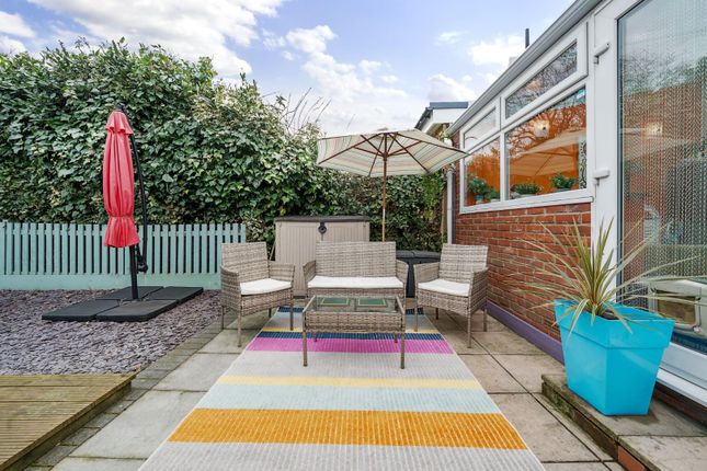 4 bedroom terraced house for sale