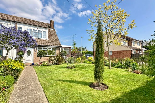 Grange Road, Billericay CM11 3 bed semi
