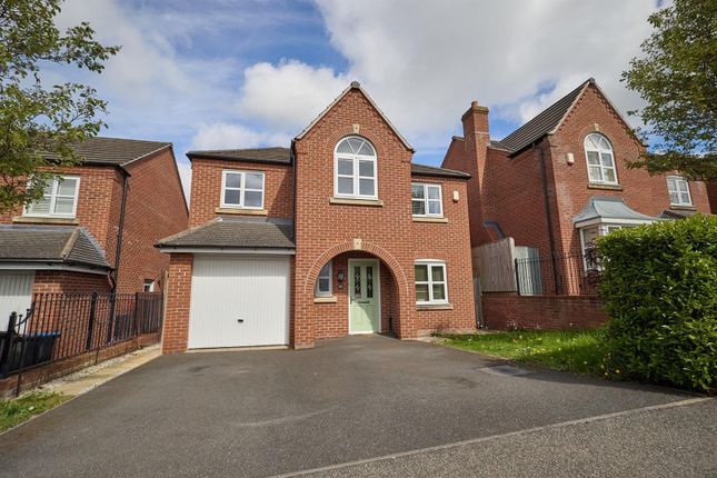 Towers Drive, Hinckley 4 bed detached house for sale