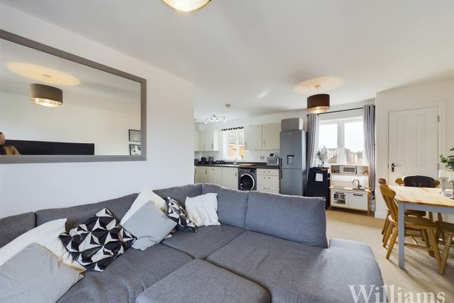 Alma Street, Aylesbury HP18 2 bed flat for sale
