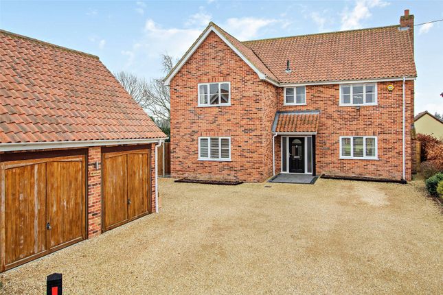 4 bed detached house