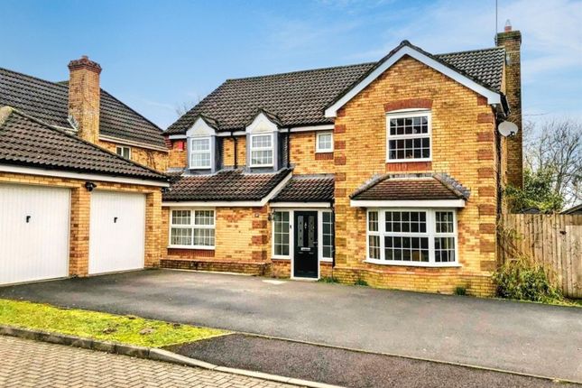 Huron Drive, Liphook 5 bed house for sale