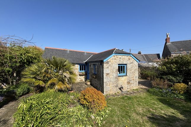 St Pol de Leon, Trungle, TR19 6US 2 bed barn conversion for sale