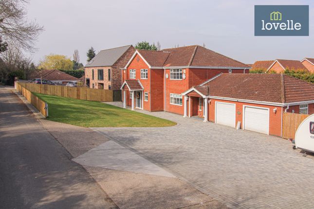 Cooper Lane, Grimsby DN37 6 bed detached house for sale