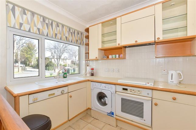 2 bed cottage