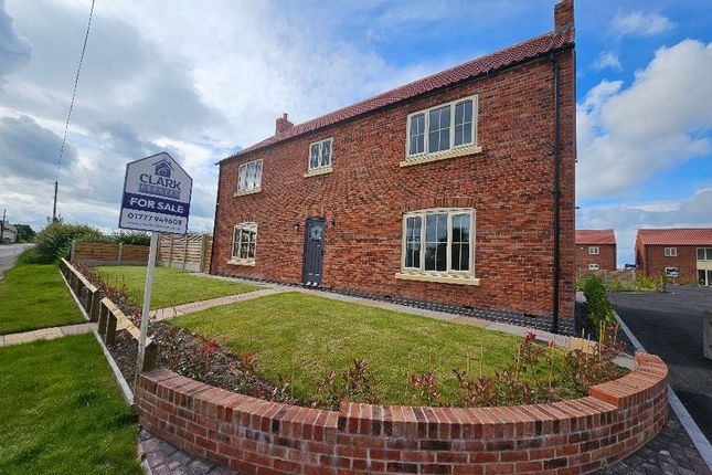 Retford Road, South Leverton DN22 5 bed detached house for sale