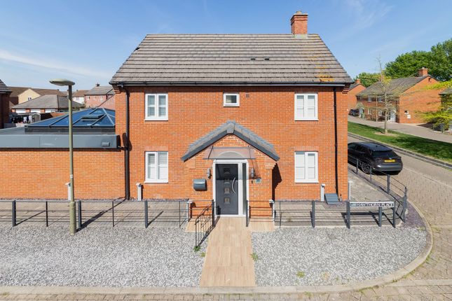 Hawthorn Place, Didcot OX11 4 bed end of terrace house for sale
