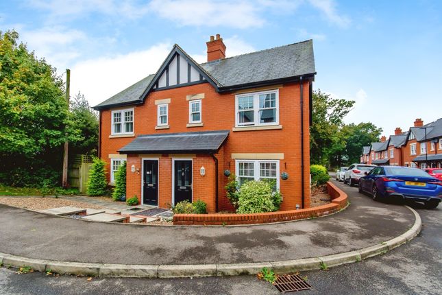 3 bed semi-detached house