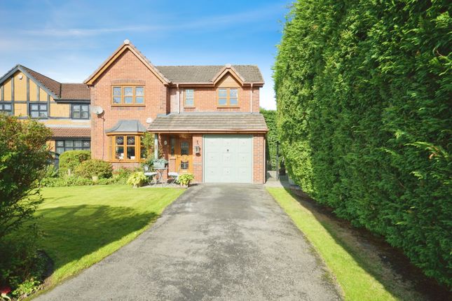 4 bed detached house