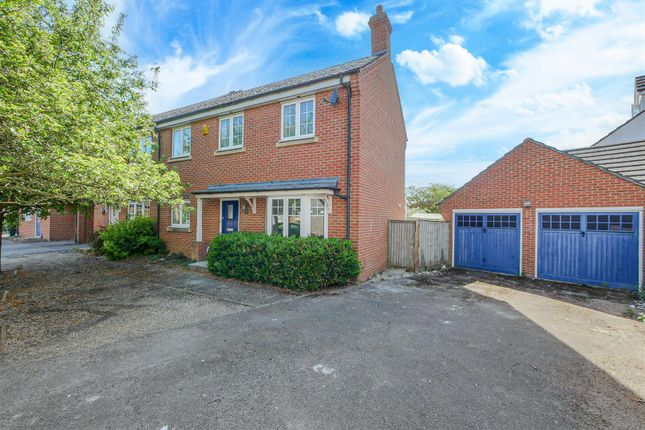 Sovereign Place, Wallingford OX10 3 bed end of terrace house for sale