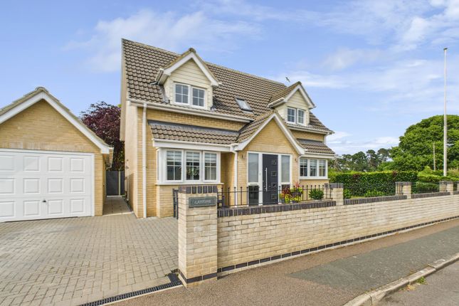 Heather Close, Thurston IP31 3 bed detached bungalow for sale