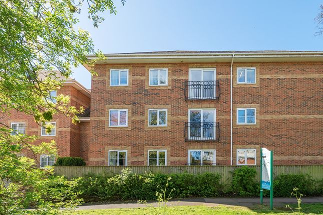 Tower Street 2 bed apartment for sale