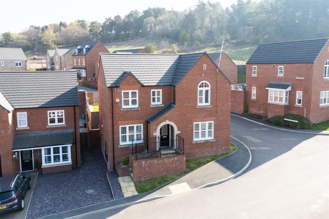 4 bed detached house