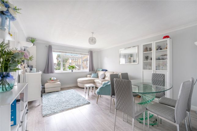 2 bedroom maisonette for sale