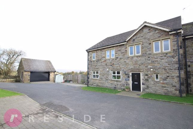 Road Lane, Rochdale OL12 5 bed barn conversion for sale