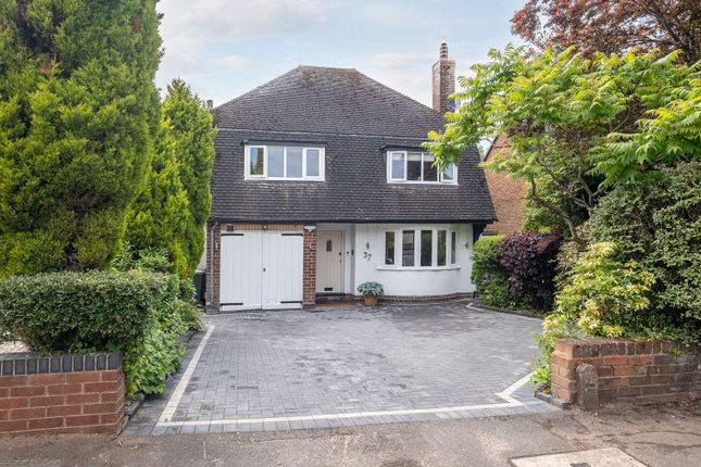 The Grove, Sutton Coldfield B74 3 bed detached house for sale