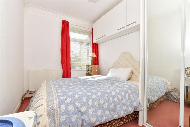 2 bed flat