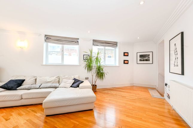 Amhurst Road, Hackney, London, N16 2 bed flat for sale