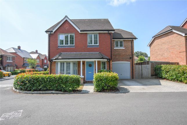 St. Legers Way, Reading RG7 4 bed detached house for sale