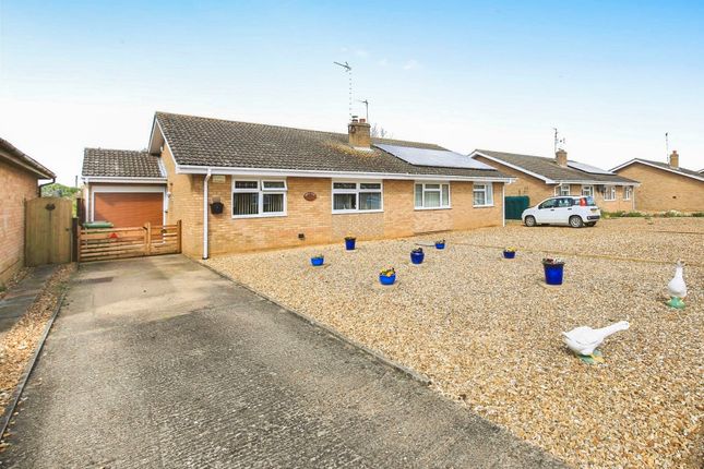 3 bedroom semi-detached bungalow for sale