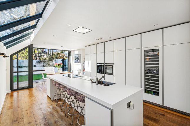 4 bed semi-detached house