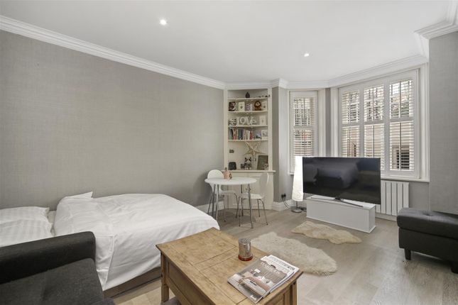 Lennox Gardens, Knightsbridge SW1X Studio for sale