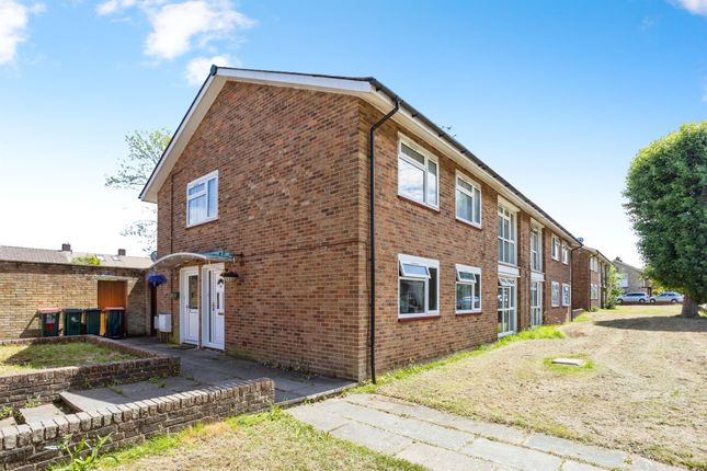 2 bedroom ground floor flat for sale