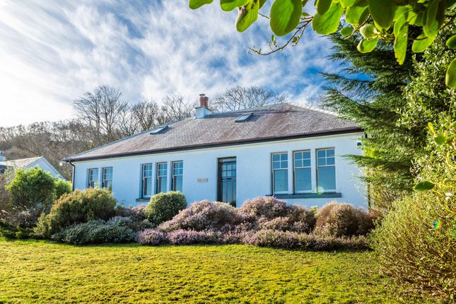 4 bed detached bungalow