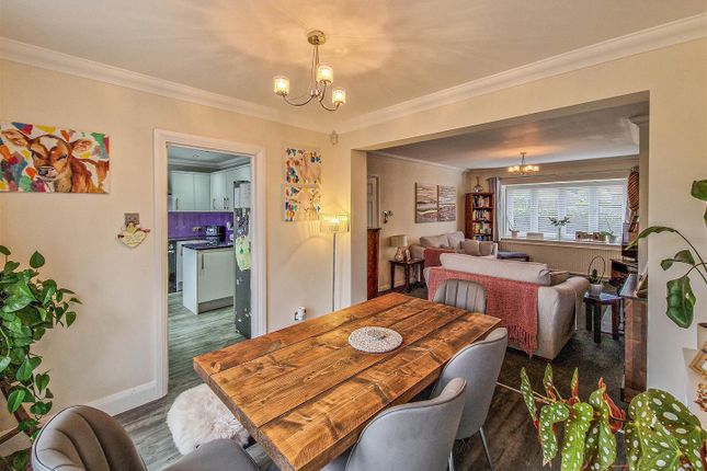 4 bed property