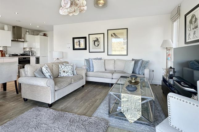 Charger Road, Cambridge CB2 2 bed flat for sale