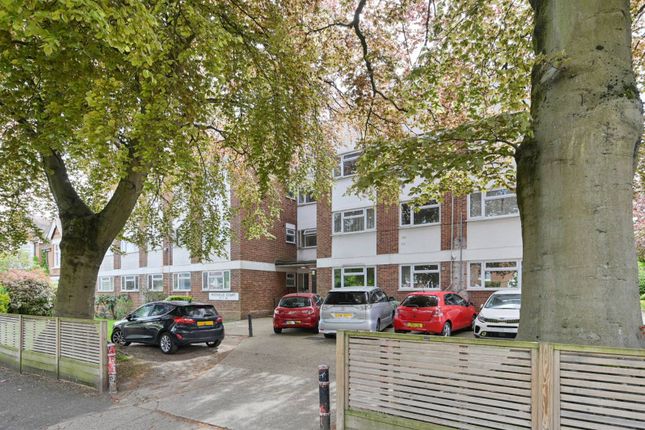 Michelle Court, Acton, London, W3 2 bed flat for sale
