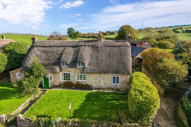 4 bed detached house