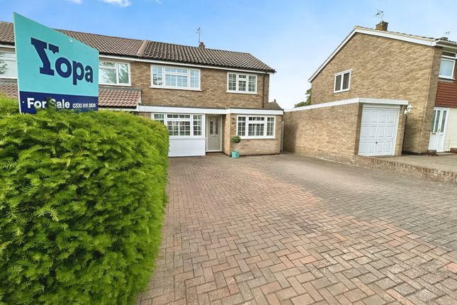 3 bedroom semi-detached house for sale