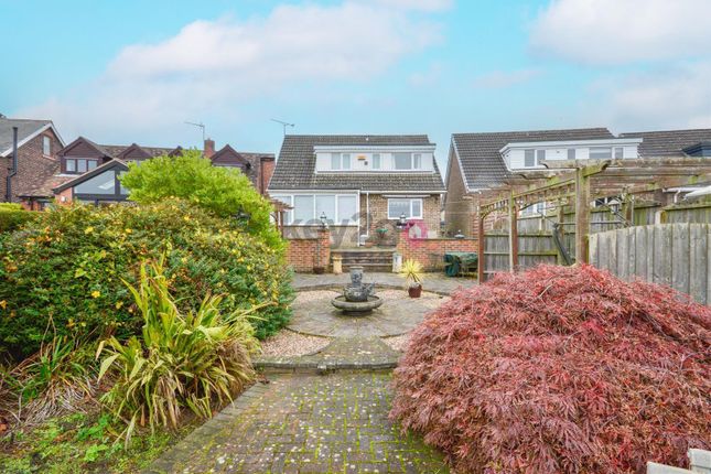 3 bed detached house