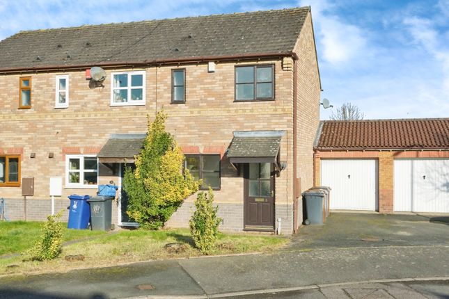 2 bedroom semi-detached house for sale