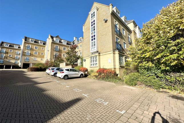 Sandpiper Close, Greenhithe, Kent, DA9 1 bed flat for sale