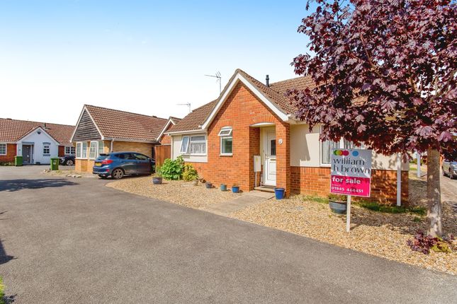 2 bedroom detached bungalow for sale
