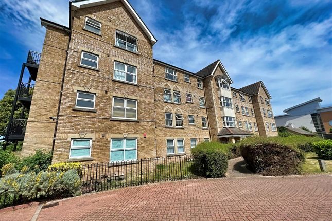 2 bed flat