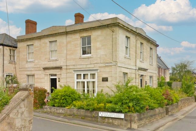 1 bed flat