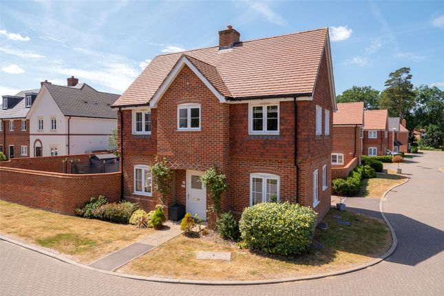3 bed detached house