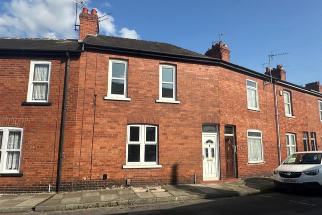 3 bed terraced house