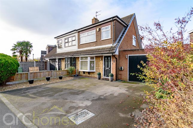 3 bedroom semi-detached house for sale
