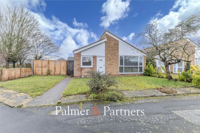 Crowland Close, Ipswich, Suffolk, IP2 3 bed bungalow for sale