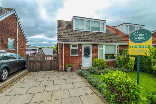 3 bedroom semi-detached bungalow for sale