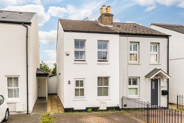 3 bedroom semi-detached house for sale