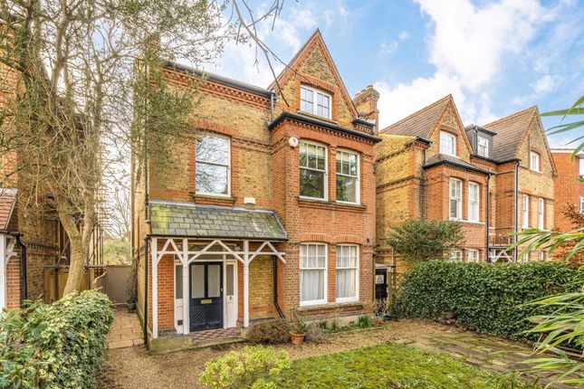 Parklands, Surbiton KT5 2 bed flat for sale